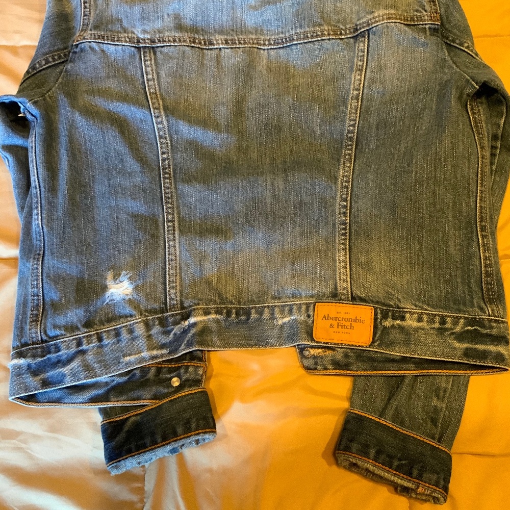 A&F Denim Jacket - Picture 5 of 5